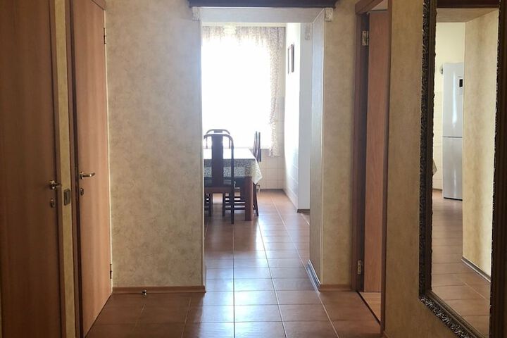 Room 14 of 118