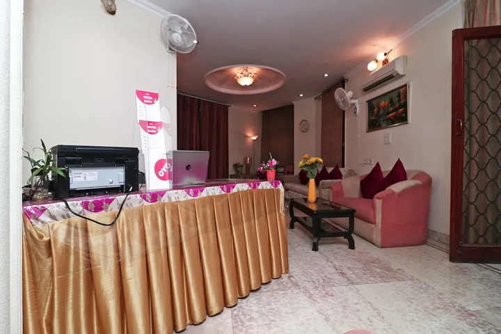 Room 12 of 15