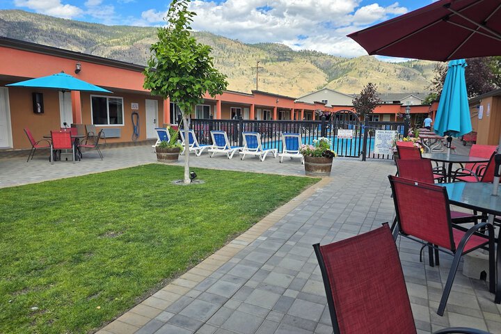 Terrace/Patio 66 of 104