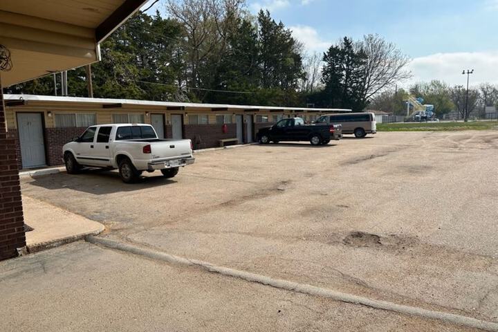 Property Grounds 33 of 35