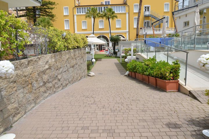 Hotel 20 of 28