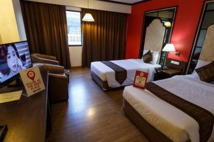 Room 15 of 29