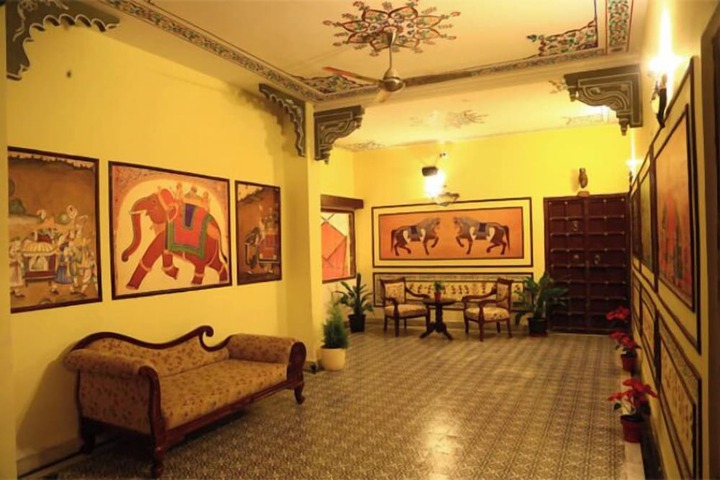 Room 10 of 20
