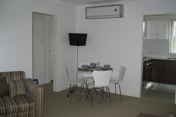 Room 13 of 24