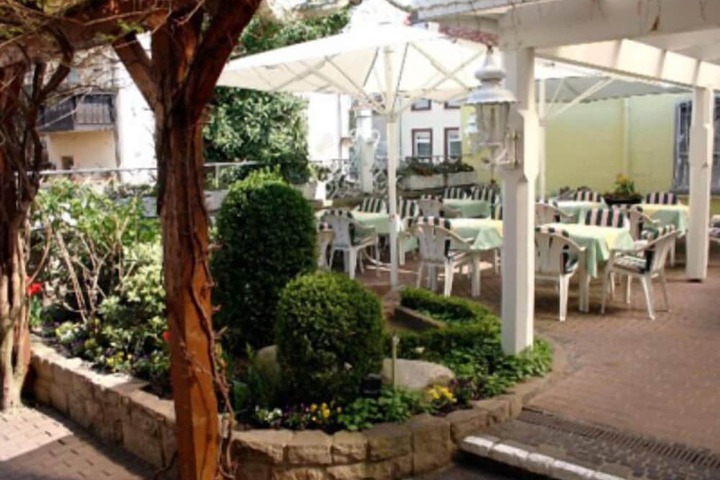 Terrace/Patio 4 of 16