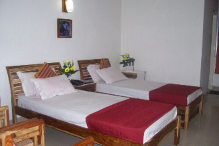HOTEL LAAVISH