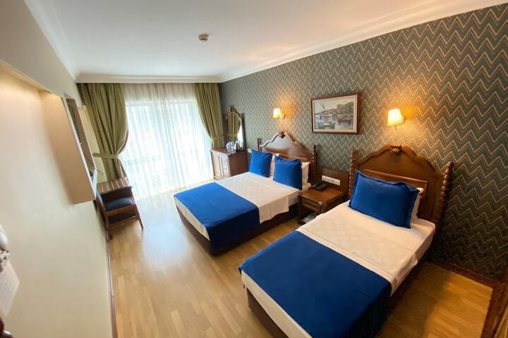 Room 18 of 46