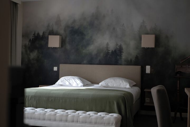 Room 13 of 60