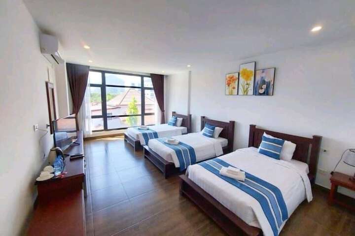 Room 2 of 24