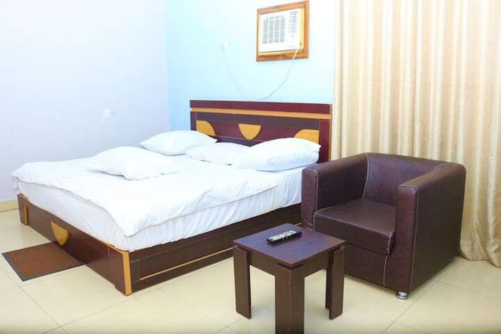 Room 5 of 26