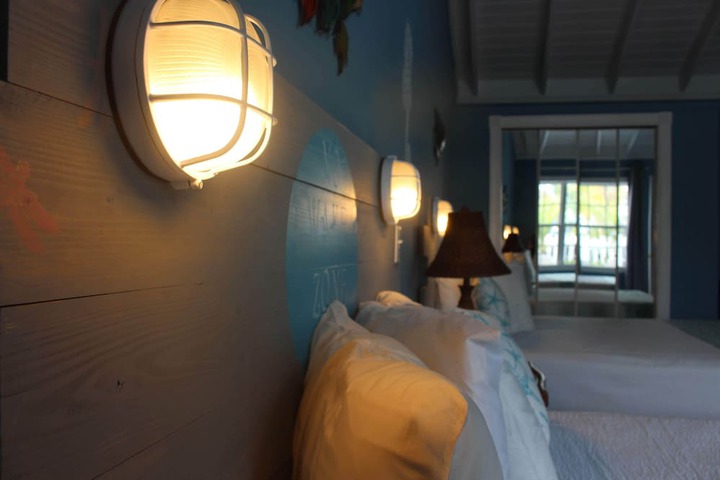 Room 51 of 232