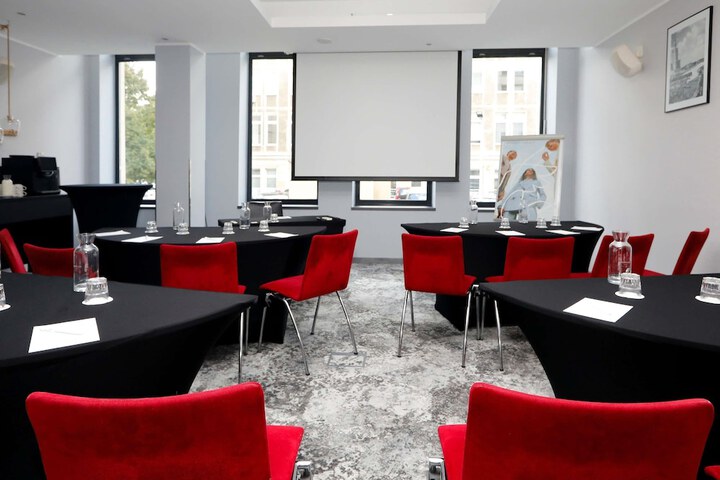 Meeting 147 of 160