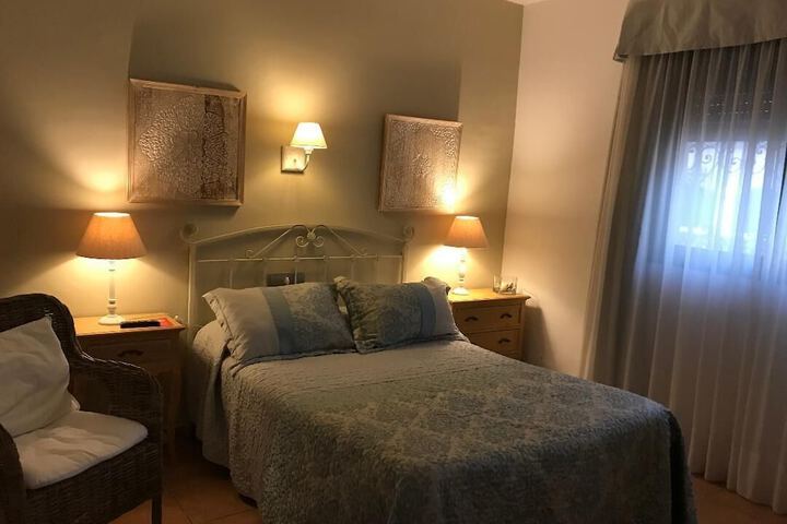Room 14 of 37