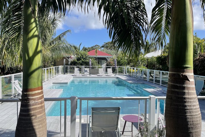 Pool 40 of 72