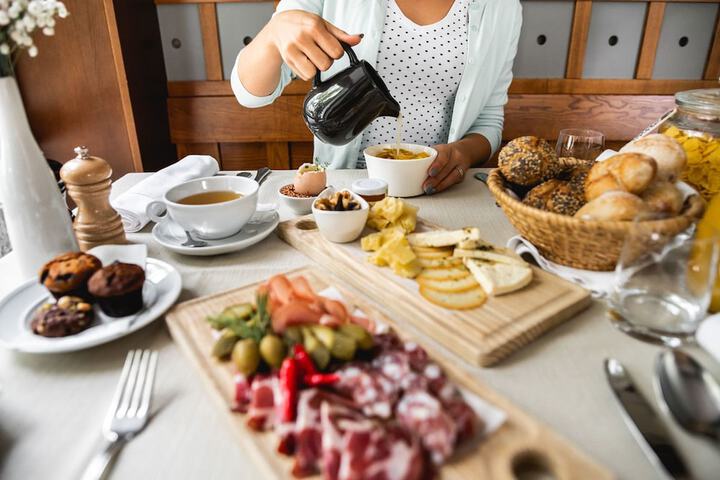Breakfast/Coffee Service 35 of 53