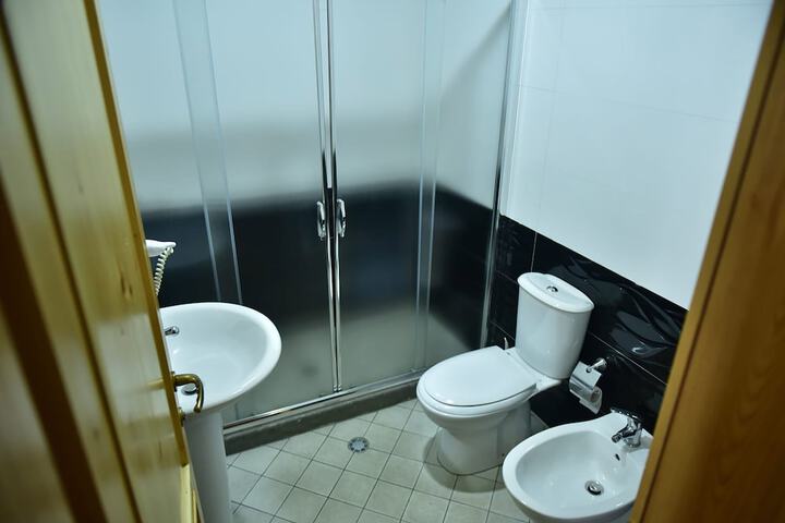 Room 72 of 139