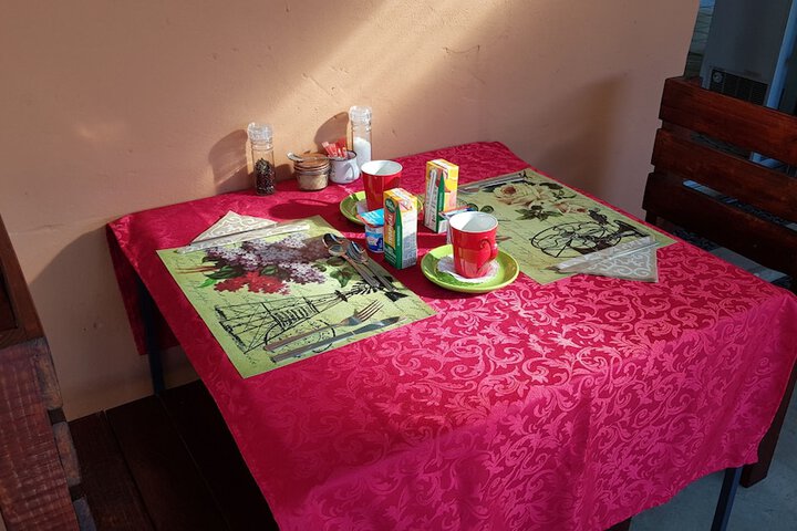 Breakfast/Coffee Service 29 of 33