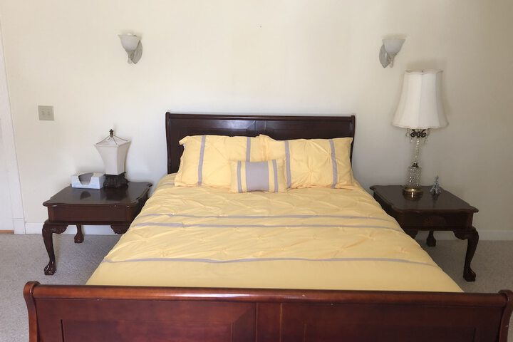 Room 18 of 52