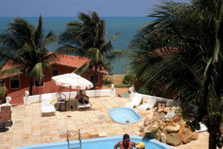 Pool 18 of 21