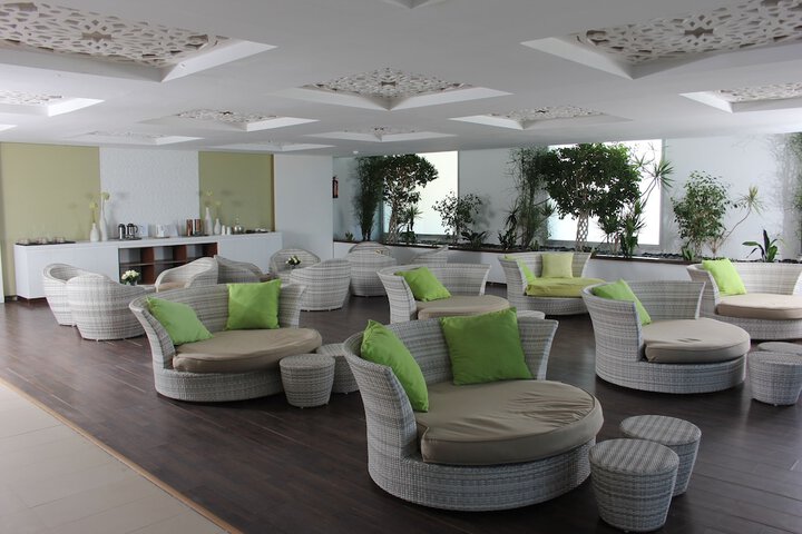 Hotel Interior 4 of 153
