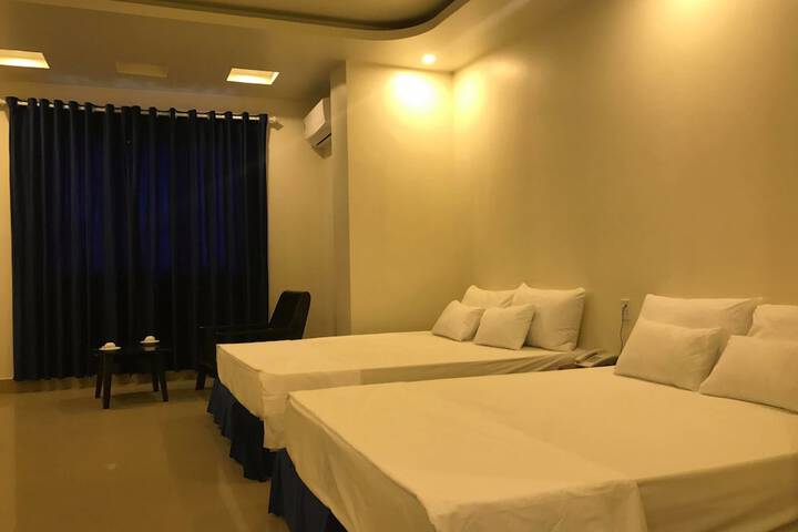 Hotel Pure