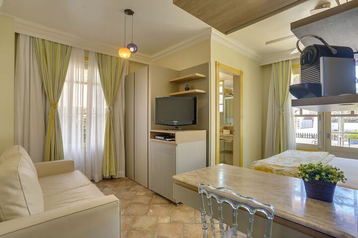 Room 30 of 55