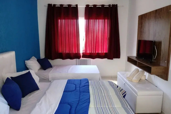 Room 20 of 35