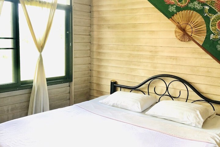 Room 8 of 39
