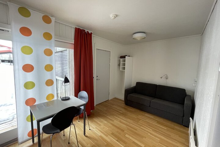 Room 9 of 55