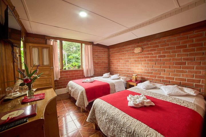 Room 7 of 37