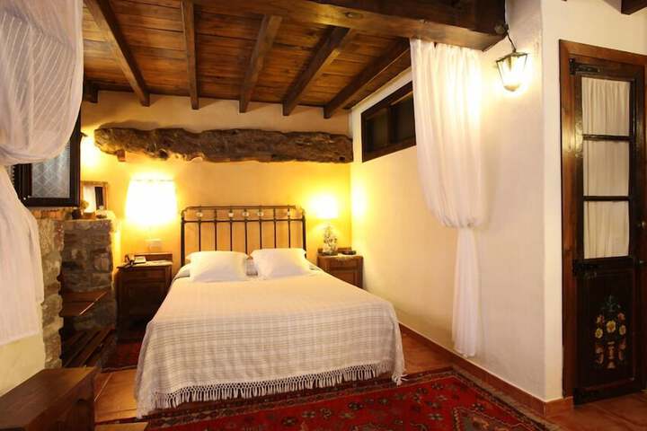 Room 5 of 29