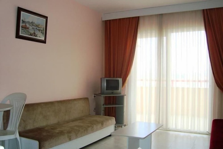 Room 26 of 62