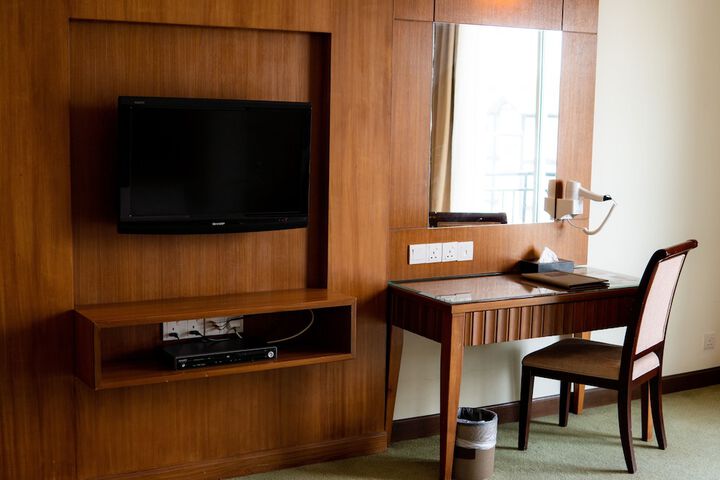 Room 10 of 56