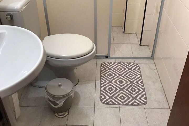 Room 3 of 15