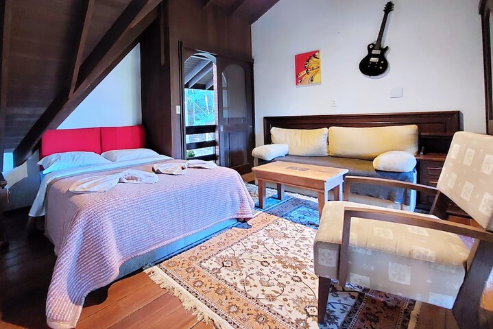 Room 17 of 75