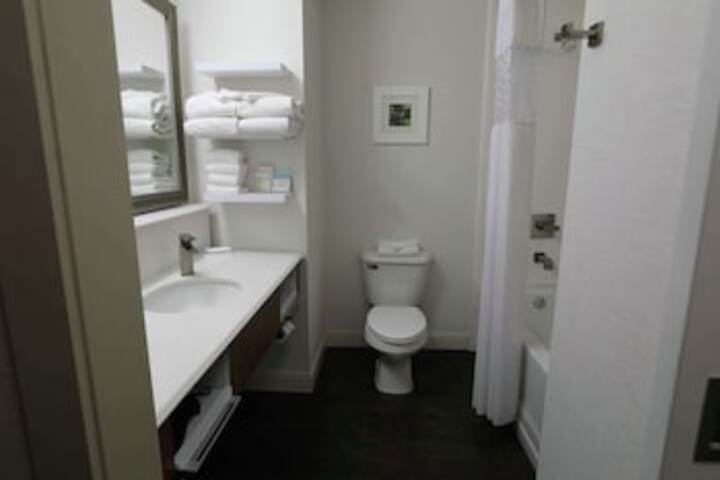 Room 49 of 105