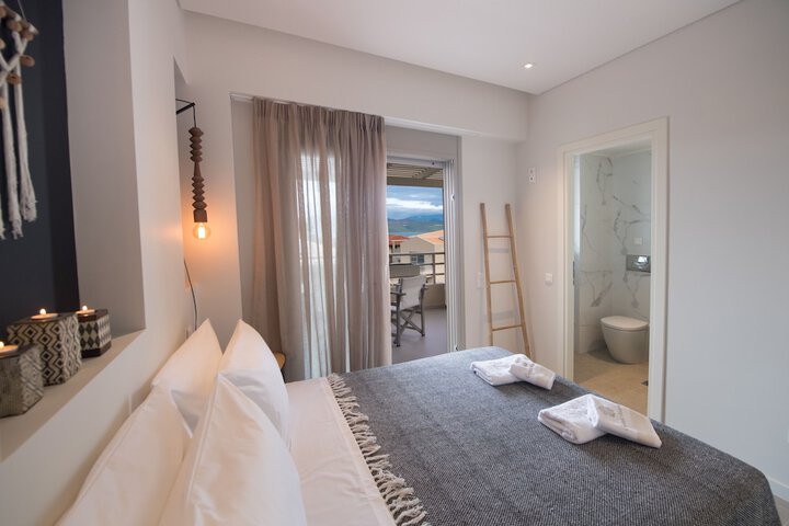Room 4 of 191