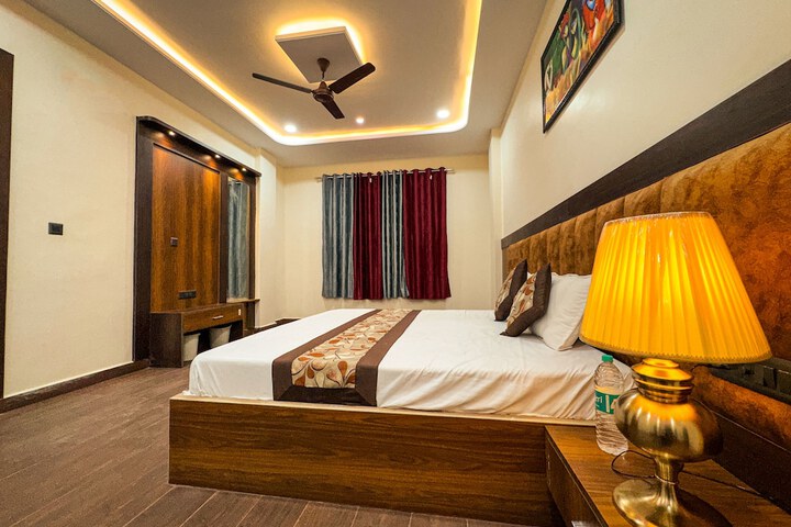 Room 26 of 43