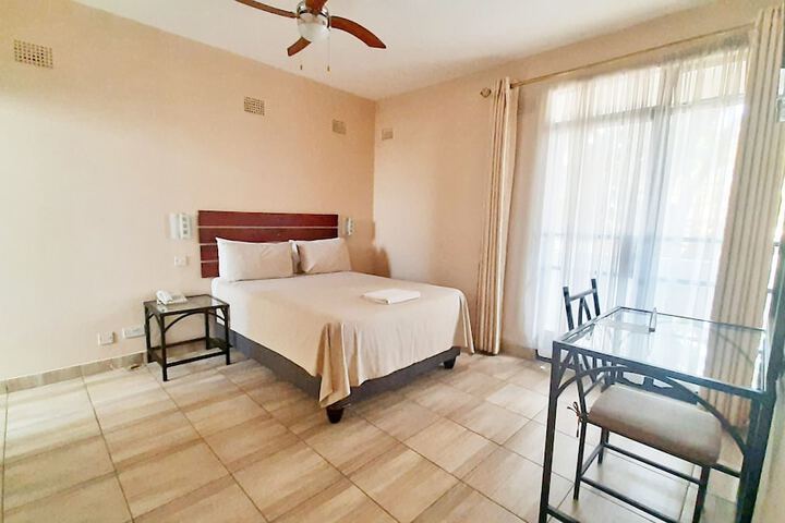 Room 3 of 21
