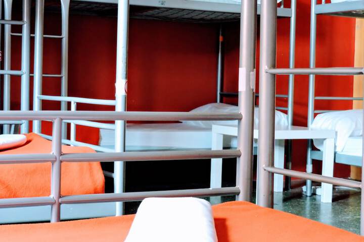 Room 22 of 61