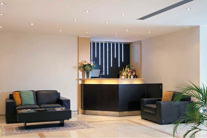 Guest Lobby