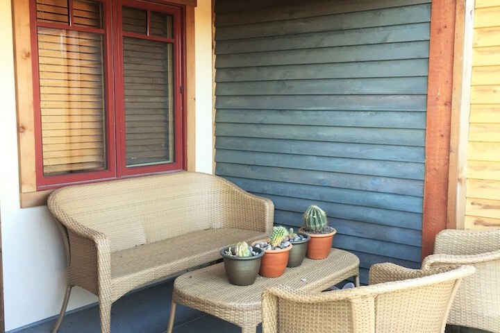 Terrace/Patio 13 of 15