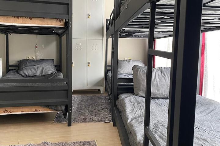 Room 91 of 126