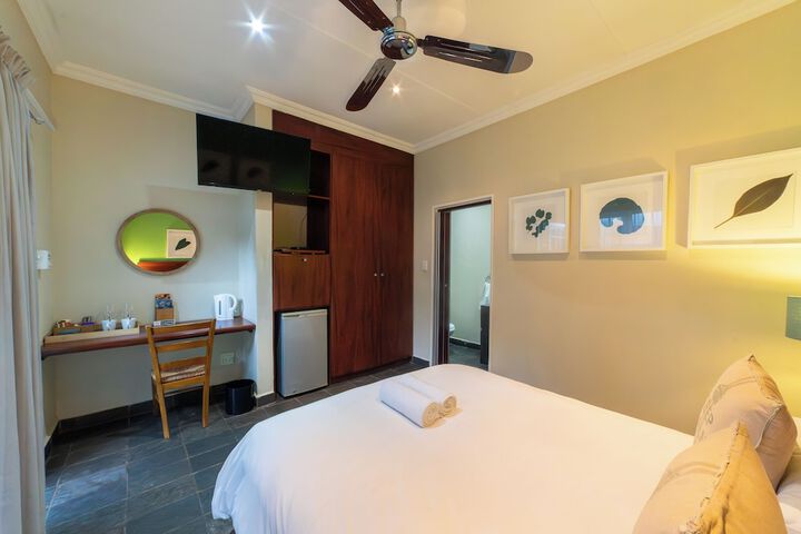 Room 7 of 42