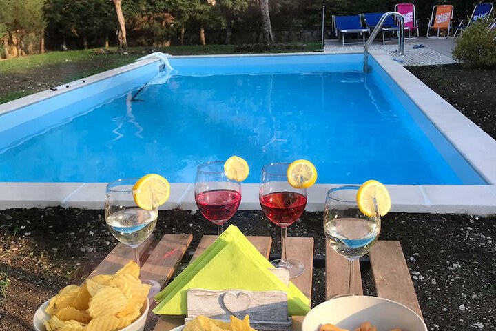 Pool Hotel