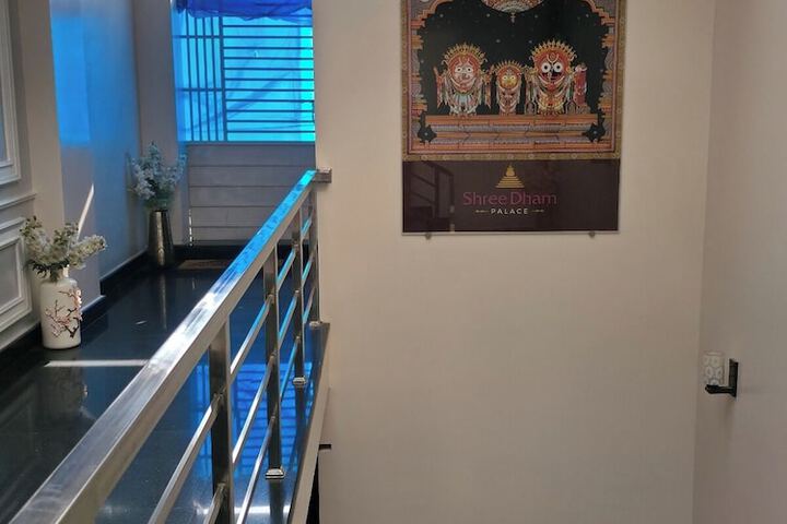 Room 46 of 59