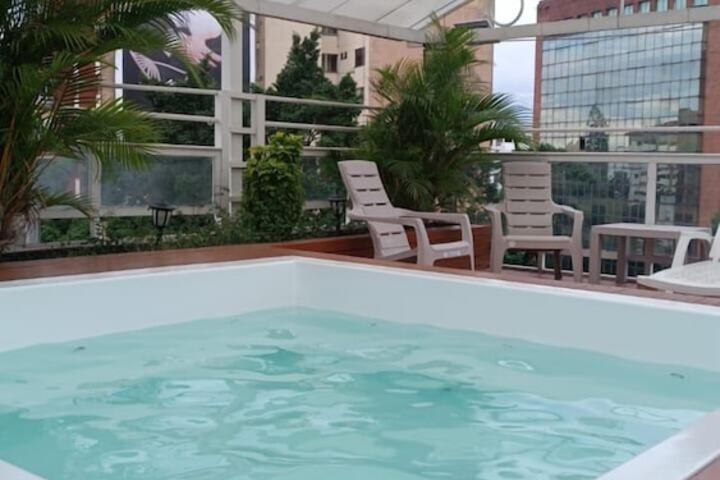 Pool 43 of 61