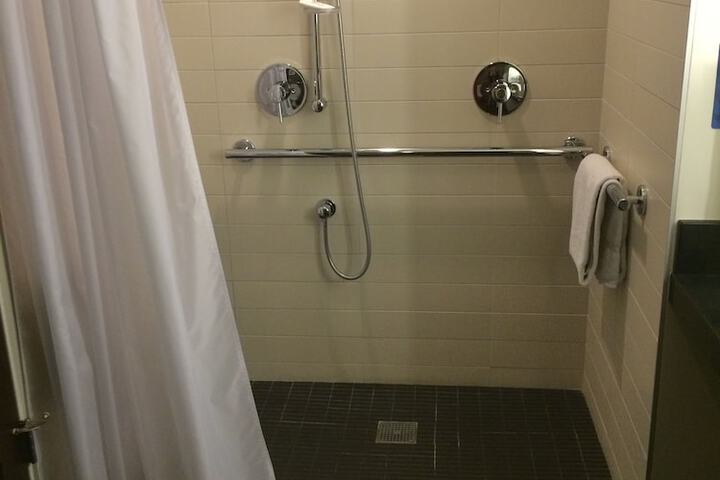 Bathroom shower
