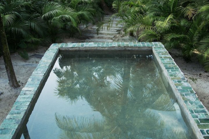 Pool 28 of 53
