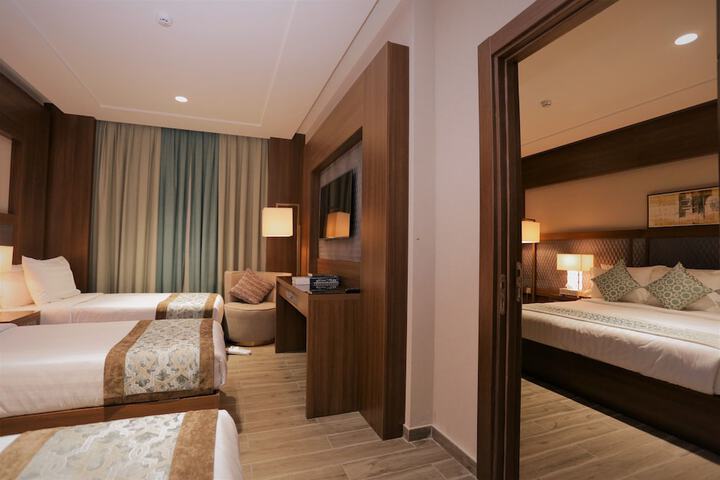 Room 6 of 57